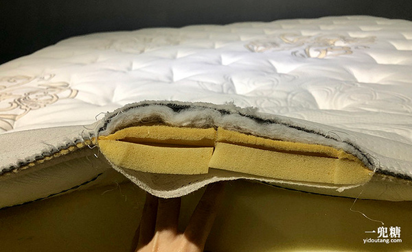 床垫裥棉层