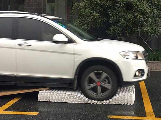 索思乐床垫怎么样？汽车碾压不变形！索思乐床垫暴力评测（部分转载）